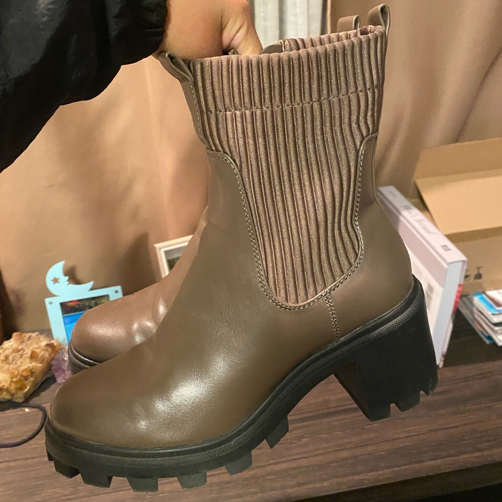 Brown boots